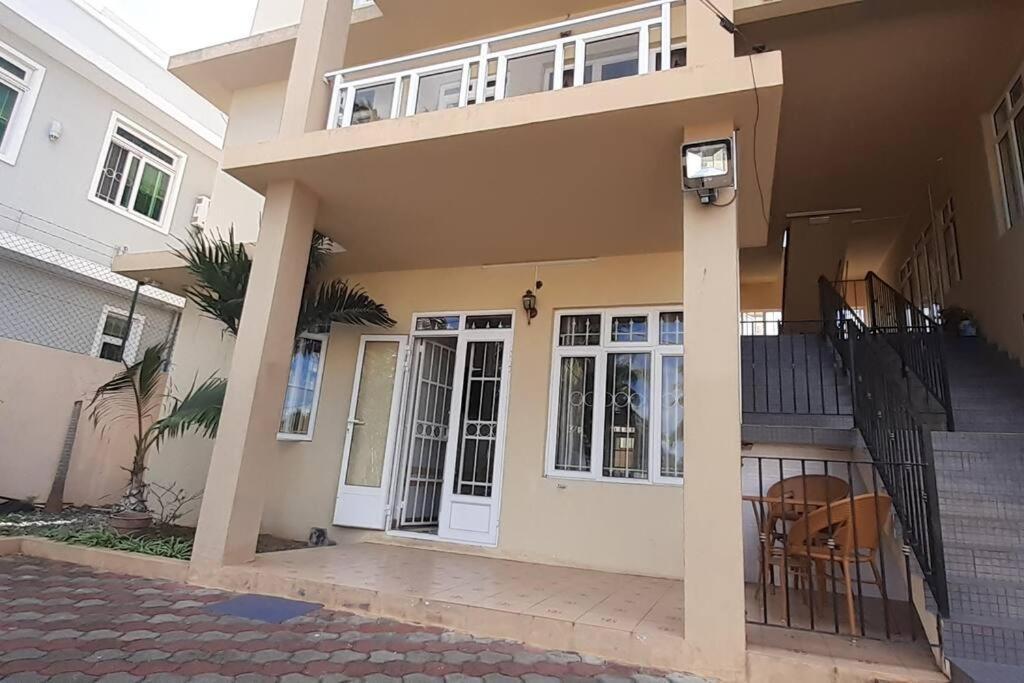 Ground Floor Lovely Two Bedrooms Apartment Flic en Flac Luaran gambar